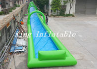 आउटडोर विशालकाय पीवीसी Inflatable पर्ची एन स्लाइड / पानी स्लाइड शहर के वयस्कों के लिए 100 मीटर शहर स्लाइड