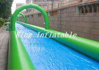 वयस्कों के लिए एकल लेन Inflatable स्ट्रीट वॉटर स्लाइड पीवीसी तिरपाल स्लिप एन स्लाइड OEM