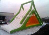 टिकाऊ 0.9 मिमी पीवीसी बच्चे Inflatable पानी स्लाइड / महासागर या स्विमिंग पूल के लिए हिमखंड