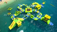अनुकूलित बड़ा inflatable एक्वा पार्क वाणिज्यिक तैरते पानी के खेल बाधा जल पार्क उपकरण