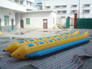 समुद्र में आउटडोर मनोरंजन के लिए सिंगल लाइन 7 पर्सन इंफ्लेटेबल बनाना बोट