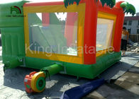 वर्षावन विषय 0.55 मिमी पीवीसी बच्चों / वयस्क के लिए मज़ेदार inflatable कूद महल