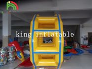 मज़ा पानी के खेल के लिए 0.9 मिमी पीवीसी तिरपाल पीला Inflatable सर्कल / रोलर पानी खिलौना