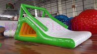 0.9 मिमी पीवीसी तिरपाल CE कस्टम Inflatable पानी खिलौना ग्रीन / व्हाइट स्लाइड किराए के लिए