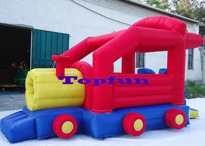परिवार के उपयोग के लिए सस्ते कपड़े 6.5 मीटर Inflatable ट्रक वाणिज्यिक उछाल सदनों
