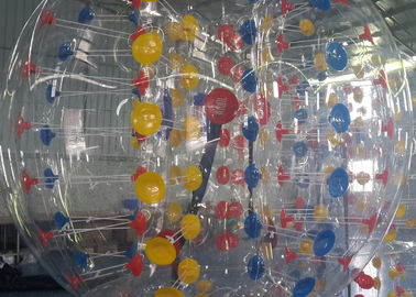 मज़बूत 0.8 मिमी Inflatable बम्पर बॉल के साथ रंगीन डी रिंग्स वेल्डिंग मजबूत