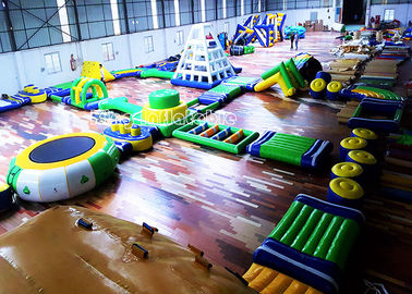 ओपन वाटर प्लेटो 0.9 मिमी पीवीसी तिरपाल के लिए महान मज़ा Inflatable पानी पार्क