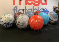 एलईडी लाइट के साथ आउटडोर विज्ञापन गुब्बारे इन्फ्लैटेबल हैंगिंग ग्रह ग्लोब गुब्बारा