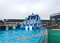 ब्लू डॉल्फिन समर्थन प्लेटिन Inflatable पानी पार्क स्लाइड प्लेटो पीवीसी के साथ