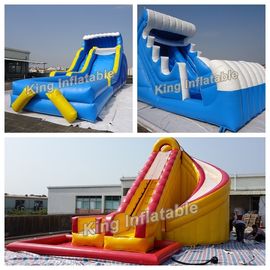 आउटडोर के लिए 0.9 मिमी पीवीसी भालू अड्डा Inflatable पानी पार्क 3 पूल तीन