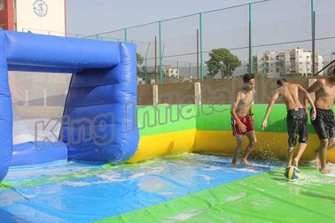 बिक्री के लिए विशालकाय साबुन जल फुटबॉल मैदान Inflatable फ़ुटबॉल फ़ील्ड