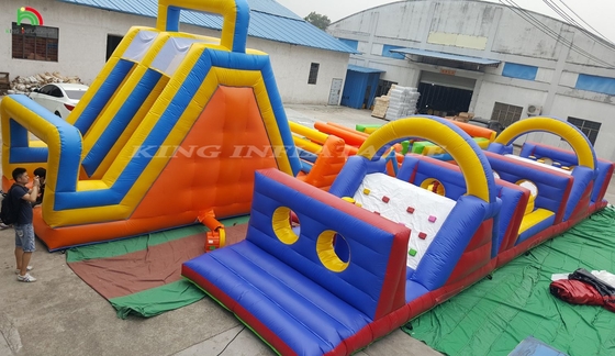 चरम पागल inflatable बाधा पाठ्यक्रम वयस्क चरम inflatable बड़े हमले बाधा पाठ्यक्रम