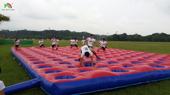 प्रतिस्पर्धात्मक चैलेंज Inflatable Bounce Obstacle Course पीवीसी गद्दा रनिंग Inflatable Course Event के लिए उपकरण