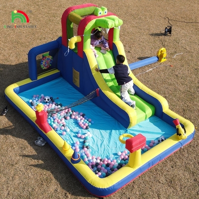 बच्चों के लिए पार्टी गीला सूखी inflatable उछाल घर पानी स्लाइड बॉलर संयोजन के साथ बड़ा स्प्लैश पूल चढ़ाई ब्लोअर बास्केट डार्टबोर्ड
