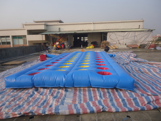 बाहर पीला चुनौती घुमावदार मशीन के साथ inflatable पिघलने खेल खेल