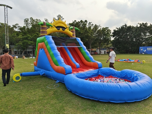 डबल लेन पीवीसी inflatable वाटर स्लाइड कंबाइन के साथ पूल बाधा चढ़ाई inflatable पूल स्लाइड