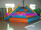 सीई Inflatable फ्लोटिंग स्लाइड / विशाल किले Inflatable पानी खिलौना वयस्क के लिए अनुकूलित