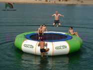 बच्चों और वयस्कों के लिए Inflatable Trampoline उड़ा पानी कूदते खिलौना पानी बाउंसर