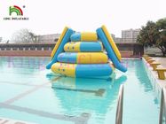 0.9 मिमी पीवीसी तिरपाल Inflatable पानी खिलौना, 2 स्लाइड्स के साथ आउटडोर जंपिंग टॉवर