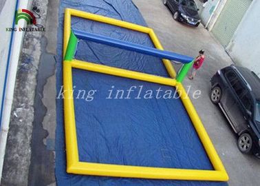 अनुकूलित आकार टिकाऊ Airtight Inflatable समुद्र तट वालीबाल कोर्ट का आकार 12m (L) * 6m (W) बच्चों के खेलने के लिए
