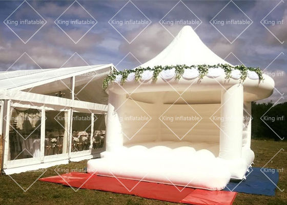 शादी के उपयोग के लिए आउटडोर व्हाइट 4x3.5m हिंडोला Inflatable उछालभरी महल