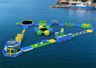 नए डिजाइन विशाल समुद्र तट Inflatable पानी पार्क झील फ्लोटिंग पानी के खेल