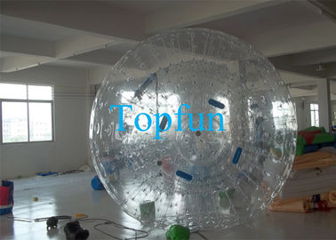 मजेदार रोलिंग के लिए झंझरी रैंप के साथ 0.8 मिमी / 1.0 मिमी पीवीसी Inflatable Zorb बॉल
