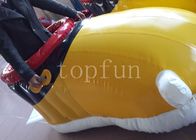 दौड़ के लिए पीले पीवीसी Inflatable जूते दिलचस्प दिलचस्प फुटबॉल मैदान