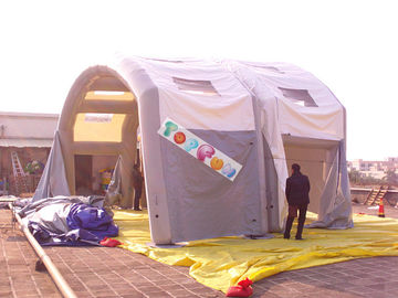 सरल मजबूत Airtight फ्रेम ट्यूब संरचना Inflatable तम्बू 0.9 मिमी पीवीसी तिरपाल