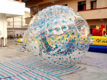मजेदार गतिविधियों CE के लिए 3 व्यक्तियों 75 किलो रंगीन Inflatable जोर बॉल