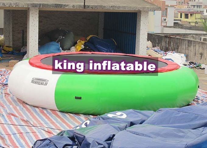 Aquatic Green / White Jumping Inflatable Water Toy , PVC 5m Diameter Water Trampoline