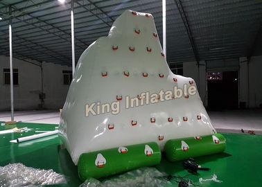 विशाल सफेद 0.9 मिमी पीवीसी Inflatable पानी खिलौना कमाल Inflatable अस्थायी हिमखंड