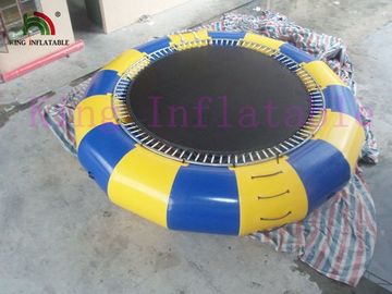 पानी पार्क के लिए 5 मीटर व्यास 0.9 मिमी पीवीसी तिरपाल बाउंसर ट्रैंपोलिन Inflatable पानी खिलौना
